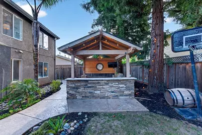 1301 Peregrine Dr, Gilroy, CA 95020 - Photo 51