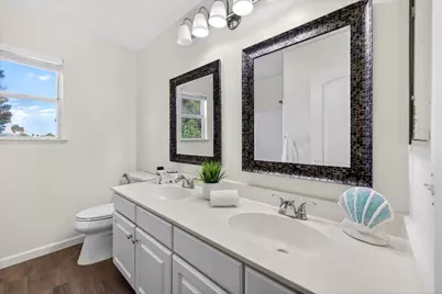 1301 Peregrine Dr, Gilroy, CA 95020 - Photo 33