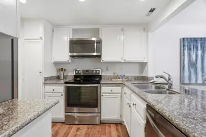 1652 Braddock Ct, San Jose, CA 95125 - Photo 7