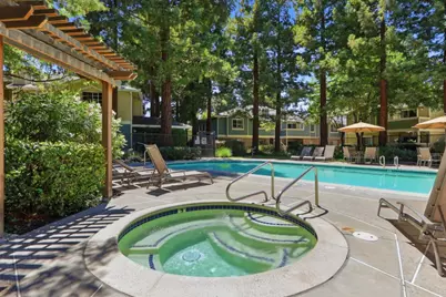 2728 Somerset Park Cir, San Jose, CA 95132 - Photo 41
