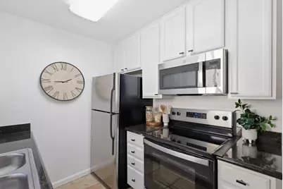 880 Fremont 729, Sunnyvale, CA 94087 - Photo 7