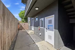 2916 Curtis Ave, Redwood City, CA 94063 - Photo 3