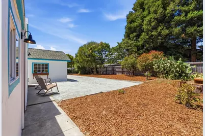 1510 Thompson Ave, Santa Cruz, CA 95062 - Photo 23