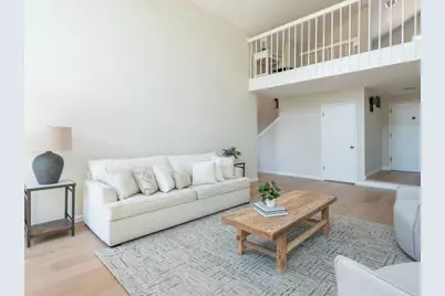 550 Anchor Cir, Redwood City, CA 94065 - Photo 5
