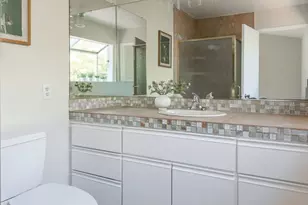 550 Anchor Cir, Redwood City, CA 94065 - Photo 17