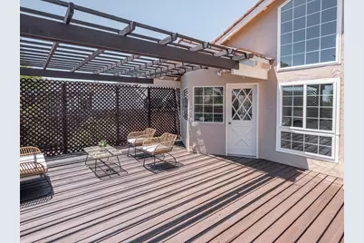 550 Anchor Cir, Redwood City, CA 94065 - Photo 21