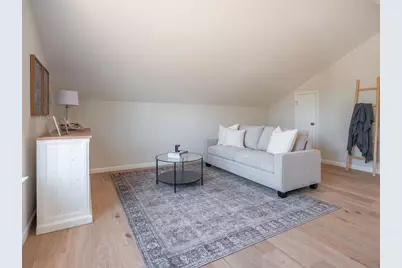 550 Anchor Cir, Redwood City, CA 94065 - Photo 13