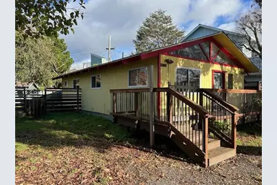 632 Middlefield Dr, Aptos, CA 95003 - Photo 1
