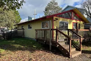 632 Middlefield Dr, Aptos, CA 95003 - Photo 1