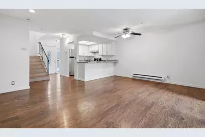 20115 Redwood Rd 7, Castro Valley, CA 94546 - Photo 3