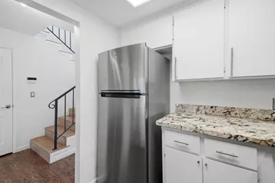 20115 Redwood Rd 7, Castro Valley, CA 94546 - Photo 11