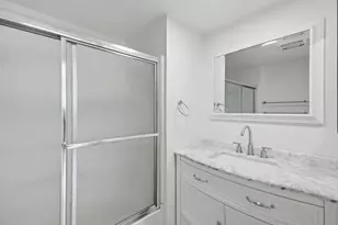 20115 Redwood Rd 7, Castro Valley, CA 94546 - Photo 19