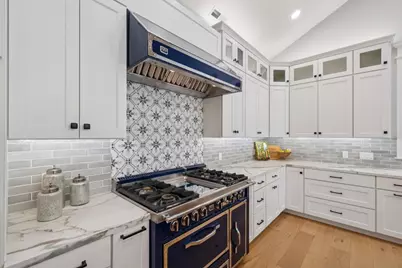 15975 Rose Ave, Monte Sereno, CA 95030 - Photo 27