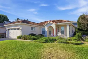 2 Churchill Cir, Salinas, CA 93906 - Photo 1