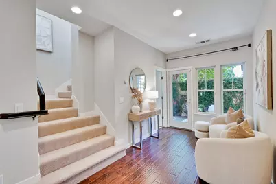 201 Pine Way, Mountain View, CA 94041 - Photo 23