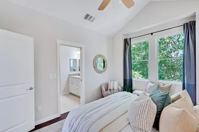 201 Pine Way, Mountain View, CA 94041 - Photo 15