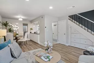205 Red Oak Dr P, Sunnyvale, CA 94086 - Photo 5
