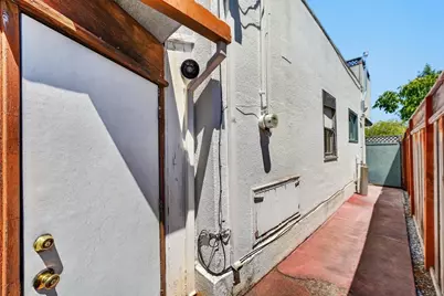 911 King St, Santa Cruz, CA 95060 - Photo 33