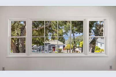 306 9th St, Pacific Grove, CA 93950 - Photo 5