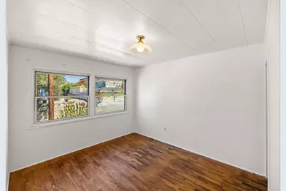306 9th St, Pacific Grove, CA 93950 - Photo 7