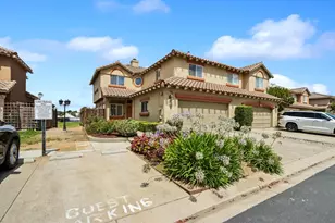 949 Nantucket Blvd 9, Salinas, CA 93906 - Photo 3