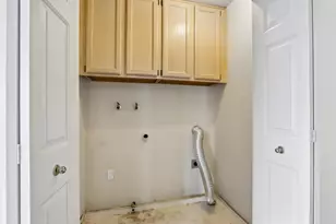 949 Nantucket Blvd 9, Salinas, CA 93906 - Photo 39
