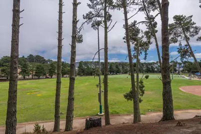 4543 Callan Blvd, Daly City, CA 94015 - Photo 23