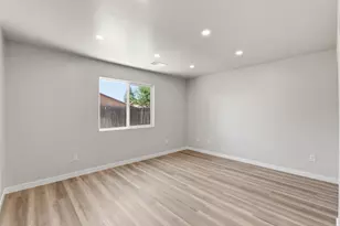 3709 Harris Rd, Bakersfield, CA 93313 - Photo 23