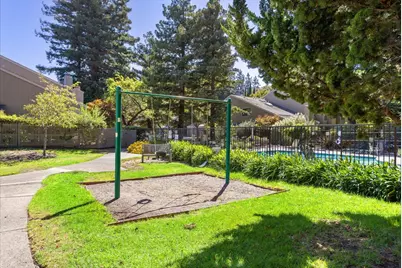 398 N Whisman Rd, Mountain View, CA 94043 - Photo 27