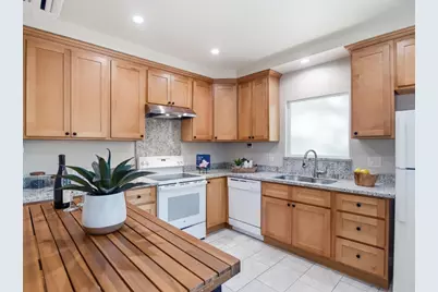 495 Arboleda Dr, Los Altos, CA 94024 - Photo 25