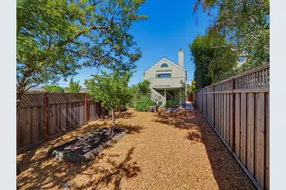 317 Centennial St, Santa Cruz, CA 95060 - Photo 41