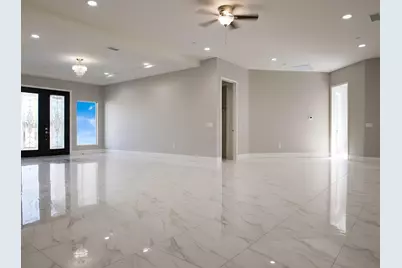 1805 W Columbia Way, Lancaster, CA 93534 - Photo 5