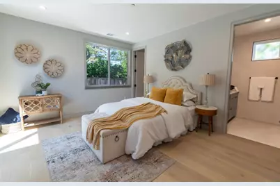741 Borregas Ave, Sunnyvale, CA 94085 - Photo 11