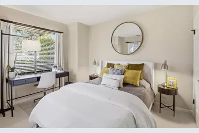 811 Schooner Bay Dr, Redwood City, CA 94065 - Photo 11