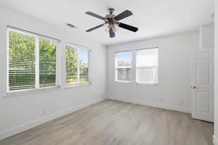 5176 W Oslin Ave, Fresno, CA 93722 - Photo 15