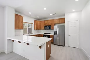 5176 W Oslin Ave, Fresno, CA 93722 - Photo 11