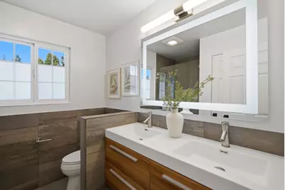 1020 Via Del Pozo, Los Altos, CA 94022 - Photo 27