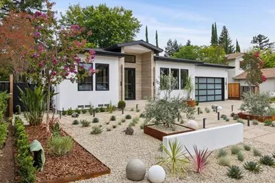 743 Edge Ln, Los Altos, CA 94024 - Photo 3
