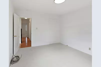 851 Beechwood Dr, Daly City, CA 94015 - Photo 19