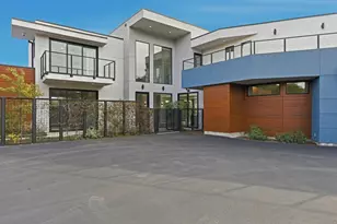 10 Notre Dame Pl, Belmont, CA 94002 - Photo 1