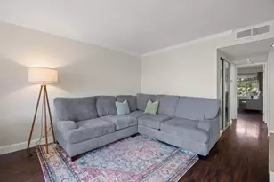 303 Tradewinds Dr 10, San Jose, CA 95123 - Photo 9