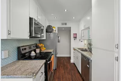 303 Tradewinds Dr 10, San Jose, CA 95123 - Photo 3