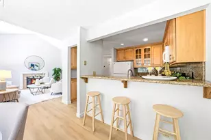 1377 Yamada Dr, San Jose, CA 95131 - Photo 9