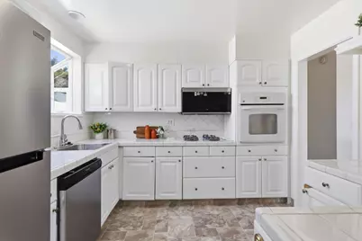 725 Clarinada Ave, Daly City, CA 94015 - Photo 15