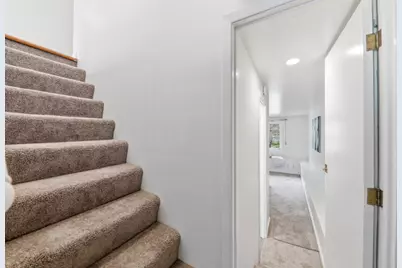 725 Clarinada Ave, Daly City, CA 94015 - Photo 33