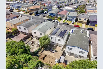 725 Clarinada Ave, Daly City, CA 94015 - Photo 53