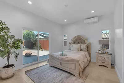 727 Lakehaven Dr, Sunnyvale, CA 94089 - Photo 37