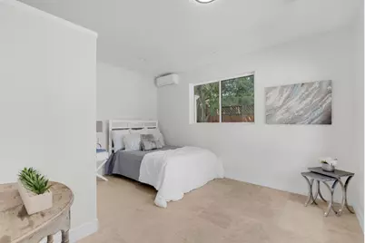 727 Lakehaven Dr, Sunnyvale, CA 94089 - Photo 27