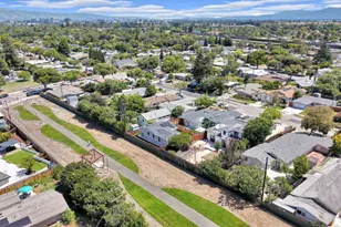 727 Lakehaven Dr, Sunnyvale, CA 94089 - Photo 59