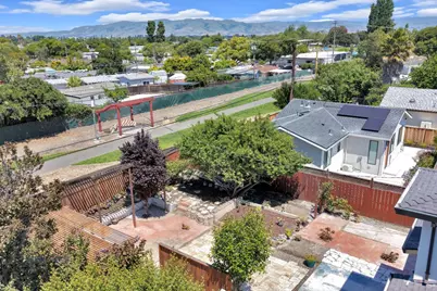 727 Lakehaven Dr, Sunnyvale, CA 94089 - Photo 63